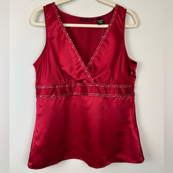 New York & Company Tops - NEW New York & Company Red BabyDoll Empire Waist Sequin Embroidered Top 14